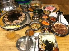 -姜虎东白丁烤肉(虹桥天地店)