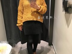-URBAN REVIVO(高德置地广场·春广场店)