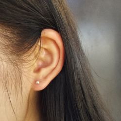 -艺耳美专业穿耳洞打耳洞穿孔