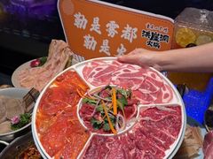 -小天鹅火锅·一线江景洪鼎旗舰店(洪崖洞店)