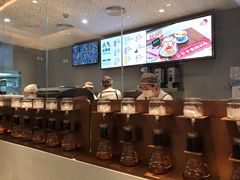 -喜茶(北京华贸购物中心店)
