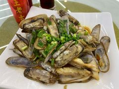 -渔中舟海鲜大排档(普陀沈家门店)