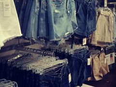 -GAP(王府井奥莱·香江小镇店)