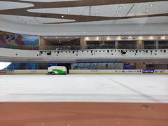 -冠军冰场CHAMPION RINK(环球银泰城店)