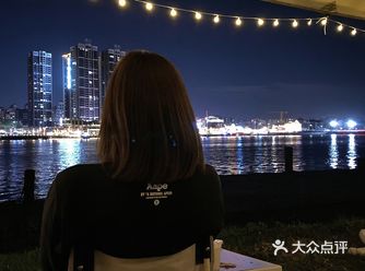 冬夜的烧烤  人间值得