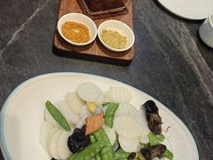 -李记饺子·熏酱东北菜(欢乐谷店)