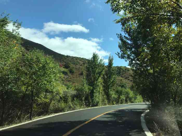 小井沟生态园-"内蒙古小井沟生态旅游有限责任公司开发的小.