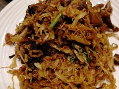 月牙骨炒酸菜-北李妈妈菜·海肠捞饭(高新万达店)