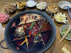 -正南齊北重庆老火锅(光华村直营店)