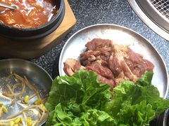 -红泥小火炉·东北泥炉烤肉(天一旗舰店)