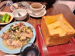 -港丽餐厅(正大店)