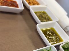 -灵芝妹子海鲜米线(香炉礁山姆店)