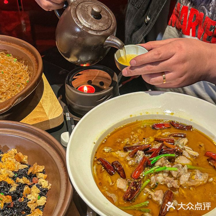 义乌可以边看戏边吃饭的餐厅🎭好有意思‼️