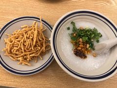 -正南齐北·老街糯米团(洪崖洞店)