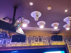 -温莎KTV(珠江路店)