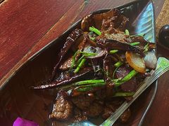 七里香炒牛肉-花马天堂云南餐厅 Lost Heaven(高邮路店)