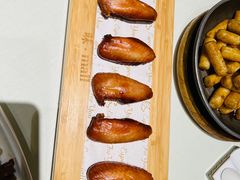 -老船夫婚宴婚庆会馆(延吉路店)