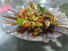 -四川小胡子海鲜(丁村万人海鲜广场店)