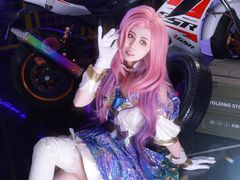 -马猴烧酒二次元cosplay换装写真自拍体验馆