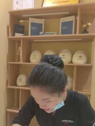 -小颜秘家·韩国整骨