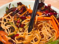 凉米线-缘生态云南菜·野生菌庭院餐厅(华侨城店)