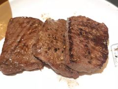 -炉石六本目·柴火烤肉·冰鲜和牛酒场(梅江店)