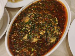 藿香鲫鱼-月圆霖特色农家乐