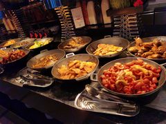 自助取餐区-万达文华酒店·48F云端窗景美食汇自助餐厅