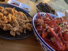 -琥珀老六龙虾(四里河店)