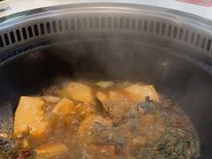 -哈尔滨烧烤·山河村铁锅炖(交大店)