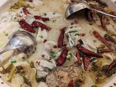 -江渔儿酸菜鱼(港湾1号店)