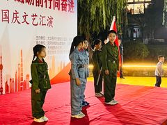 -蓝话筒·少儿成人演讲口才·主持朗诵·戏剧表演(大华第一坊店)