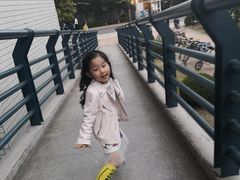 -潮童星少儿模特时尚中心(黄浦博荟广场店)