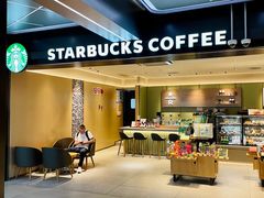 -星巴克臻选(上海中环广场2F店)