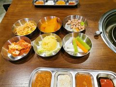 小菜-·缸桶屋·韩式牛肋条自助烤肉(西湖D11店)