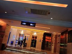 -温莎KTV(珠江路店)