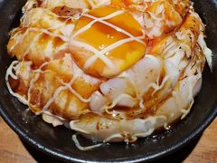 三文鱼火山丼-魔丼屋(日月光店)