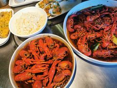 -龙巢盱眙龙虾·牛蛙·烧烤宵夜(八卦岭店)