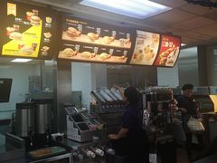 -麦当劳(烟台海港路店)