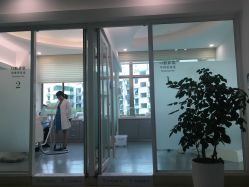 -瑞丽口腔·美学矫正中心