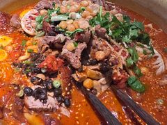 -张翻越·川渝冒菜·武汉黑鸭煲(城北万象城店)