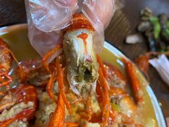 -虾弄弄海派小龙虾·牛羊蝎子火锅