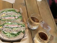 -萤火虫咖啡(后海店)