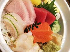 杂锦鱼生饭-小山日本料理(太古汇店)