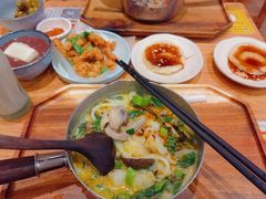 金汤酸菜鱼片手工粉-小满手工粉(上海文峰广场店)