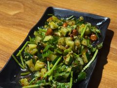 -嗨辣小聚·盘锦河蟹·海鲜烧烤龙虾(盘锦十年好店)