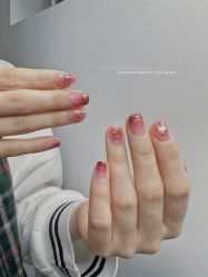 -DAZZLING BEAUTY美甲•美睫专门店