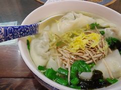 -笑来喜馄饨小笼工坊(通扬路店)