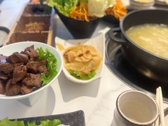 -汤宴·参须肚包鸡(南京路店)