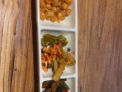 -湘人龙记老长沙米粉(鸟巢店)
